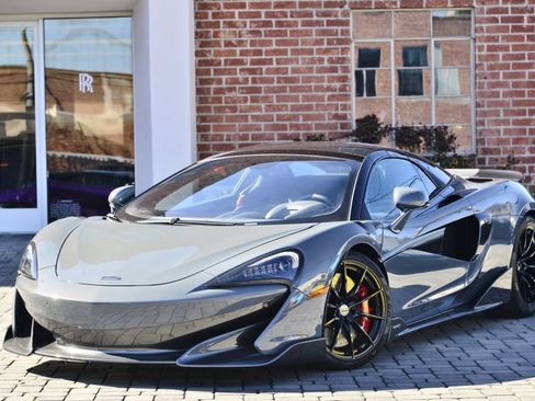 Used 2020 McLaren 600LT Spider RWD image 14