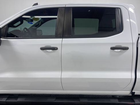 Used 2023 Chevrolet Silverado 1500 Custom RWD image 12
