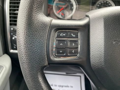 Used 2020 RAM 1500 Classic SLT image 20