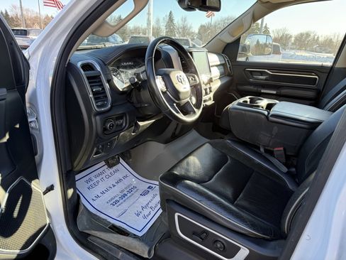 Used 2019 RAM 1500 Laramie image 10
