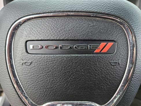 Used 2019 Dodge Charger SXT image 26