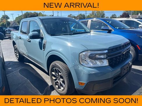 Used 2023 Ford Maverick XLT w/ XLT Luxury Package FWD image 2