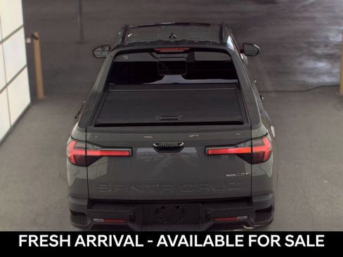 Used 2024 Hyundai Santa Cruz Night AWD/4WD image 5