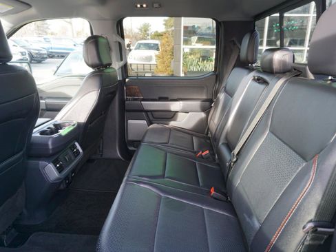 Used 2021 Ford F150 Lariat image 14