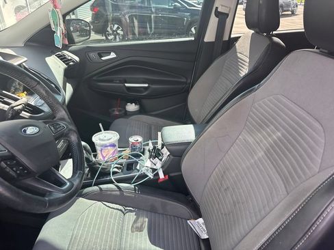 Used 2019 Ford Escape SE AWD/4WD image 10