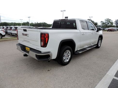 Certified 2021 GMC Sierra 1500 SLE w/ Preferred Package image 5
