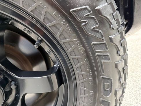 Used 2019 Toyota Tundra SR5 w/ SR5 Upgrade Package image 74