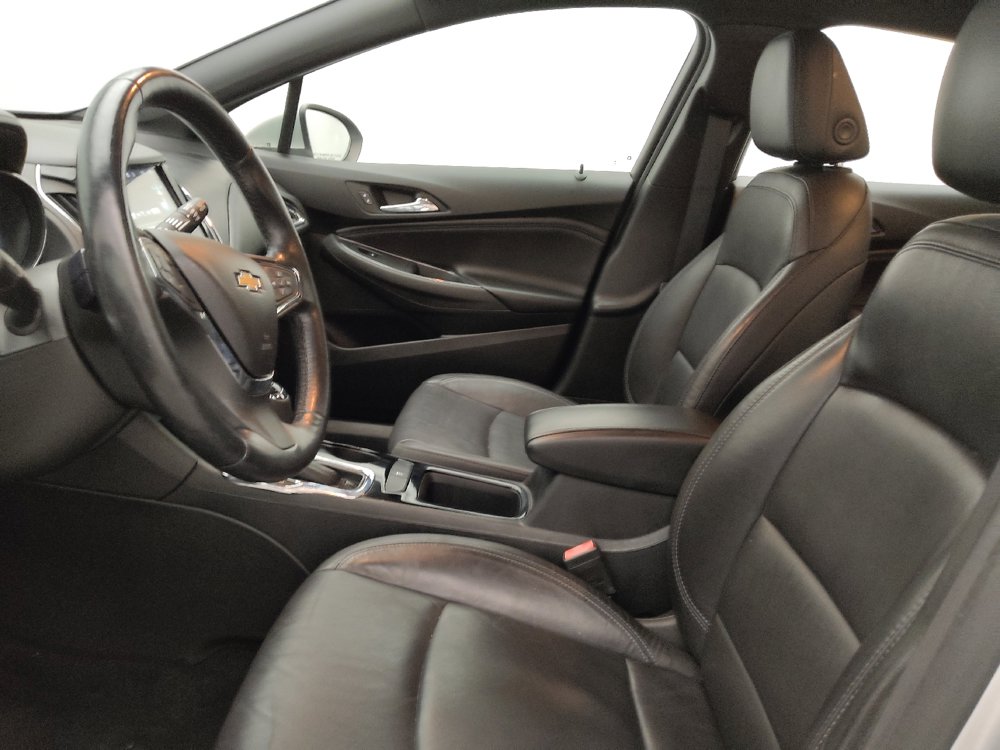 Used 2018 Chevrolet Cruze Premier w/ RS Package FWD image 17