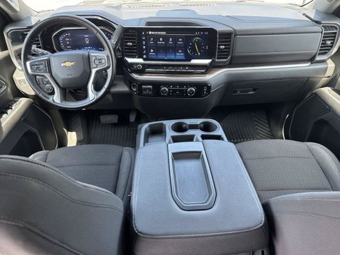 Used 2026 Chevrolet Silverado 2500 LT AWD/4WD image 11