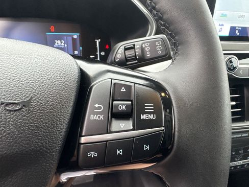 Used 2024 Ford Escape Active image 22