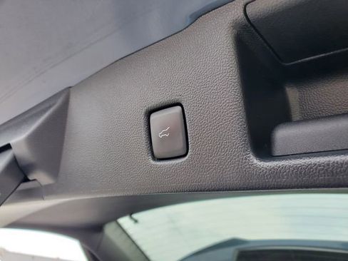 Used 2024 Ford Escape ST-Line w/ Tech Pack #1 image 27