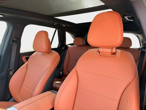 New 2026 Mercedes-Benz GLC 300 image 19