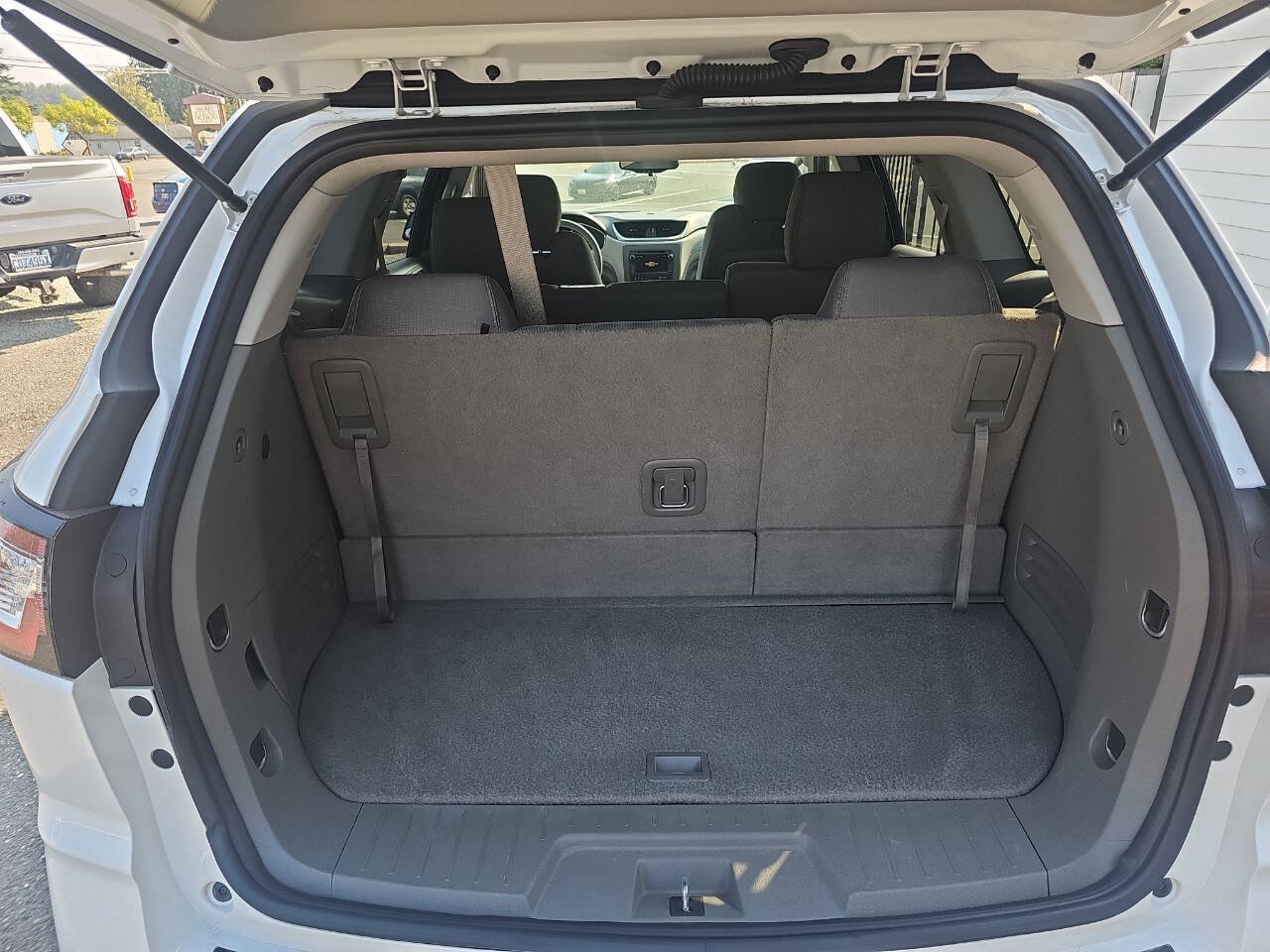 Used 2017 Chevrolet Traverse LS AWD/4WD image 8