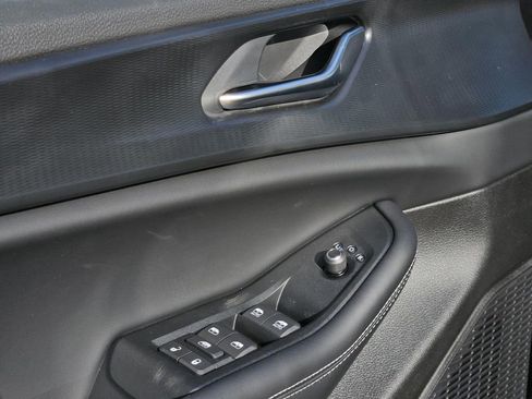 New 2025 Jeep Grand Cherokee Altitude image 20