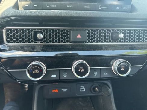 Used 2022 Honda Civic Sport image 12