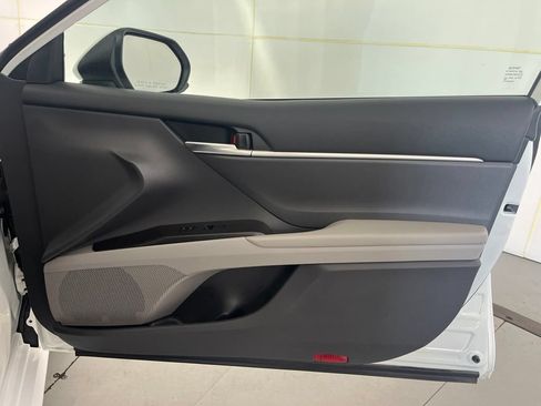 Used 2023 Toyota Camry LE FWD image 29