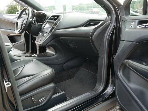 Used 2018 Lincoln MKC Premiere FWD image 20