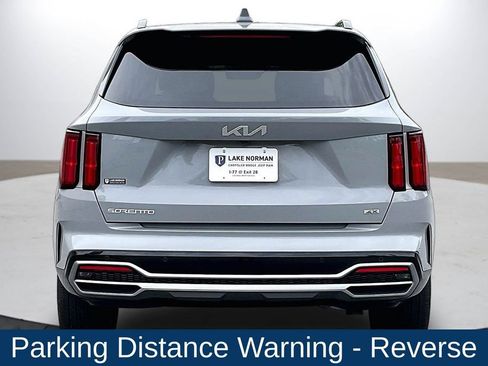 Used 2023 Kia Sorento SX AWD/4WD image 8