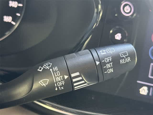 Used 2021 Buick Envision Preferred AWD/4WD image 24