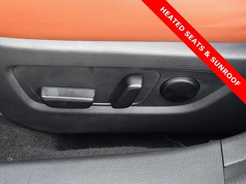 Used 2024 MAZDA CX-30 Carbon image 14