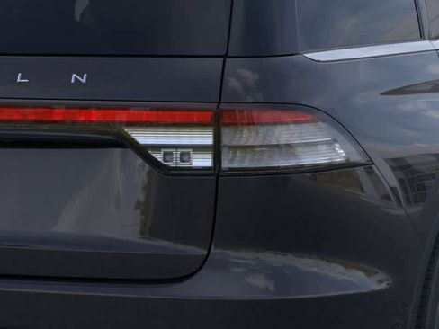 New 2026 Lincoln Aviator Reserve w/ Luxury Package image 21