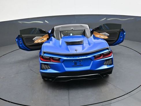 Used 2025 Chevrolet Corvette Stingray w/ Battery Protection Package image 38