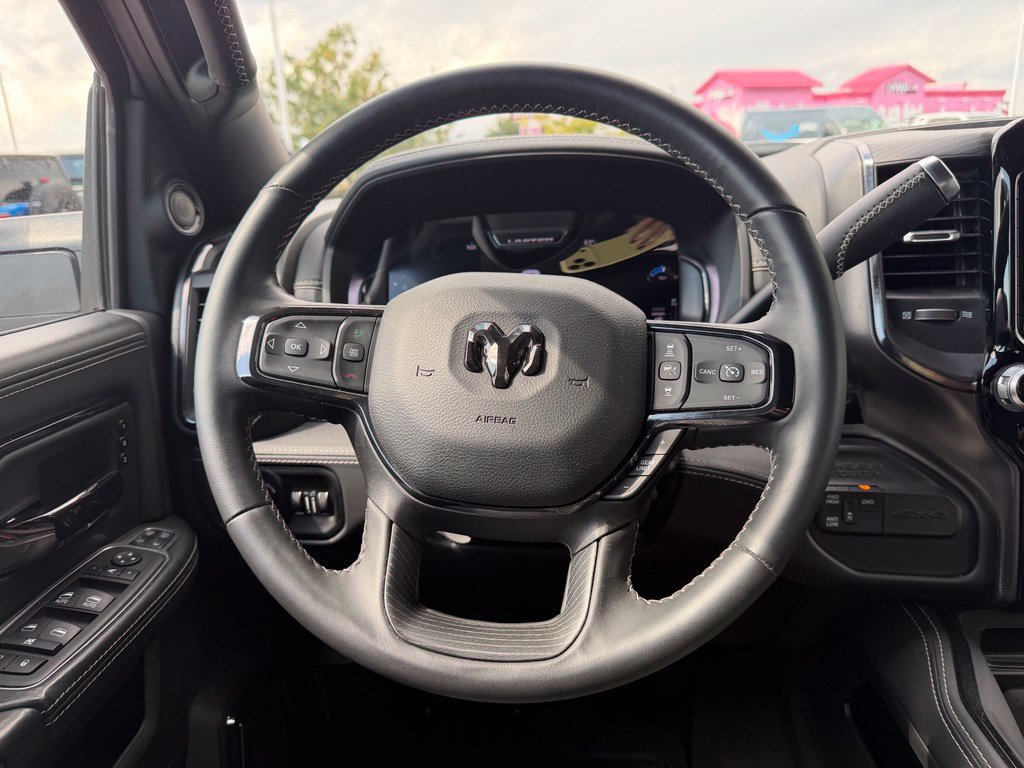 Used 2024 RAM 2500 Limited AWD/4WD image 9