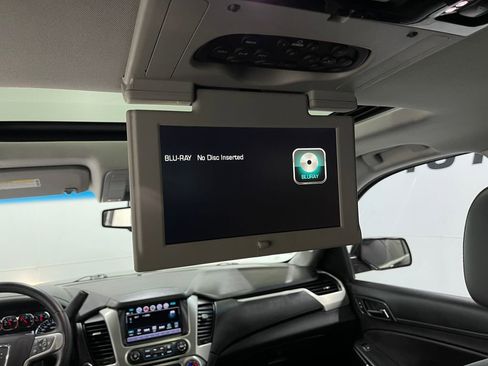 Used 2018 GMC Yukon SLT w/ Open Road Package image 12