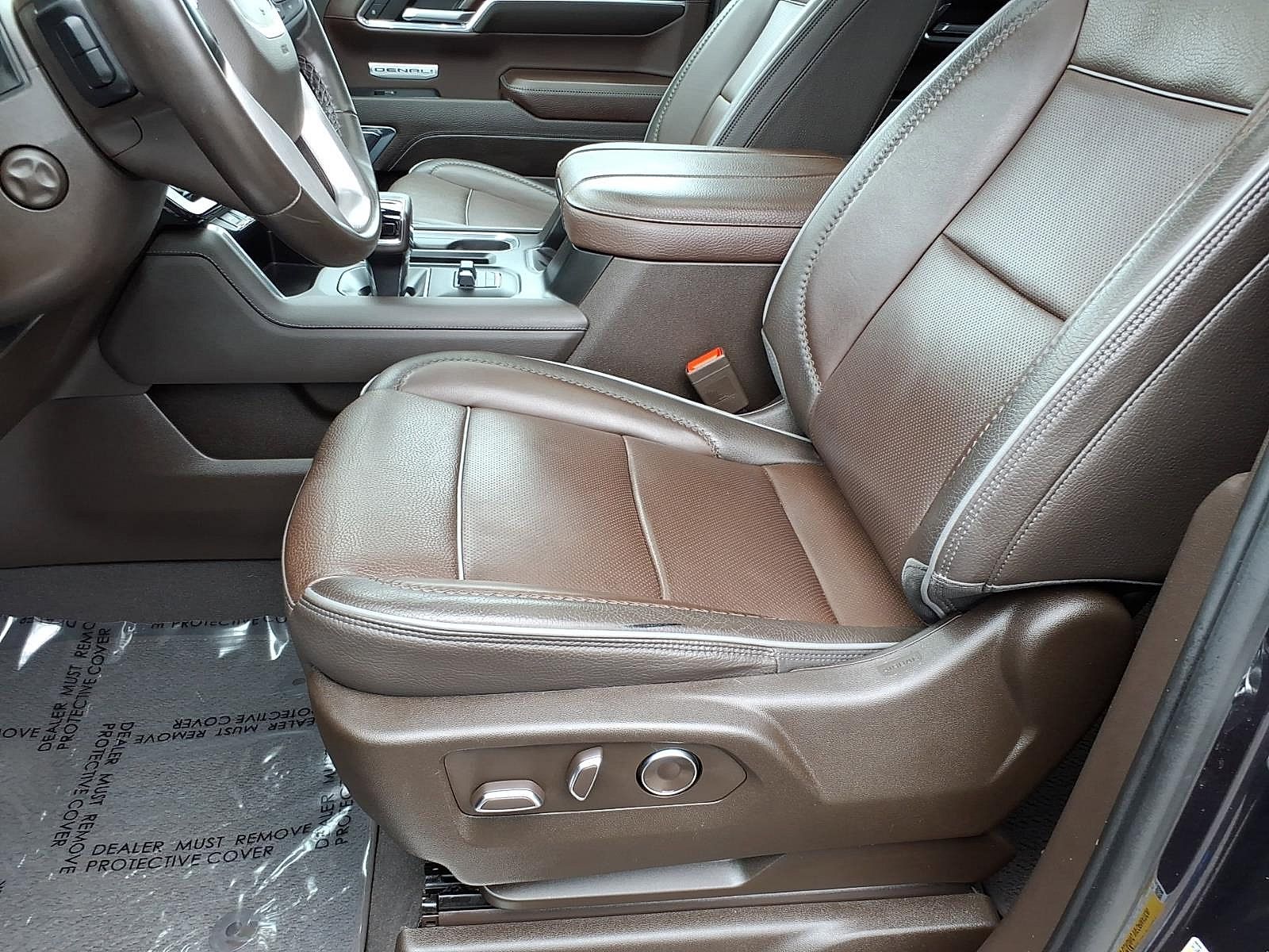 Used 2024 GMC Sierra 1500 Denali w/ Denali Reserve Package AWD/4WD image 17