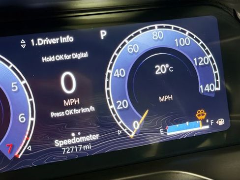 Used 2023 Jeep Grand Cherokee Laredo AWD/4WD image 13