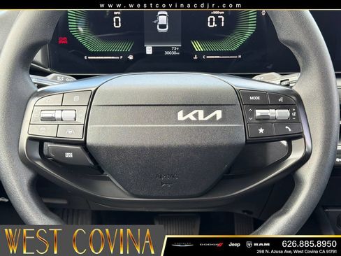 Used 2025 Kia K4 FWD image 22