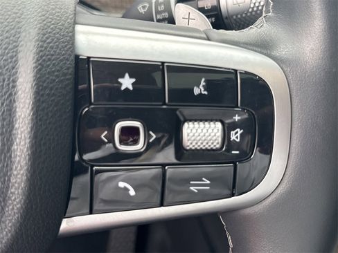 Used 2025 Genesis GV80 3.5T Advanced image 26