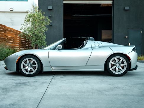 Used 2008 Tesla Roadster image 11