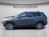 Used 2019 Jeep Cherokee Latitude Plus w/ Cold Weather Group image 4