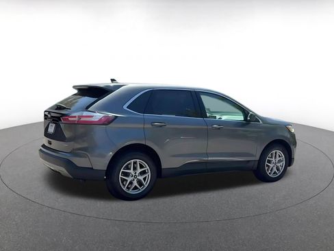 Used 2024 Ford Edge SEL AWD/4WD image 12