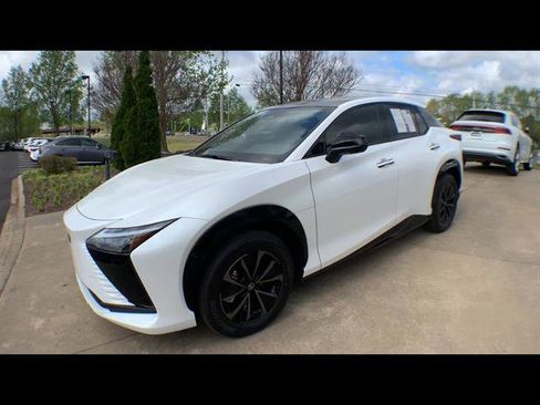 Used 2026 Lexus RZ 350e 2WD w/ Convenience Package image 4