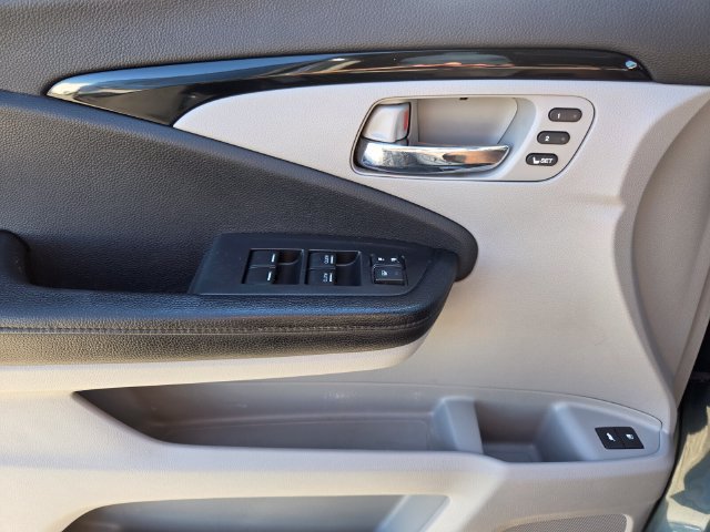 Used 2018 Honda Pilot Elite image 24