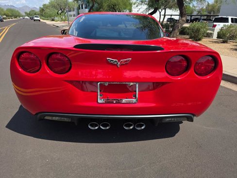 Used 2007 Chevrolet Corvette Z06 w/ Preferred Equipment Group RWD image 26