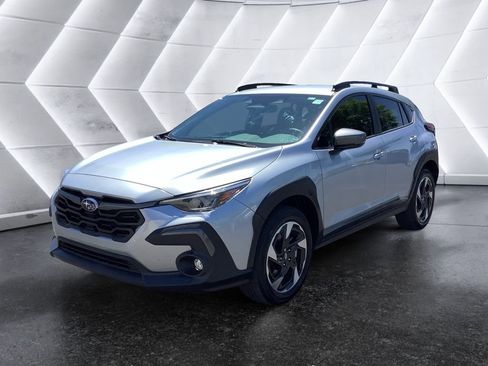 Used 2025 Subaru Crosstrek 2.5i Limited w/ Crosstrek Mirror Package AWD/4WD image 3