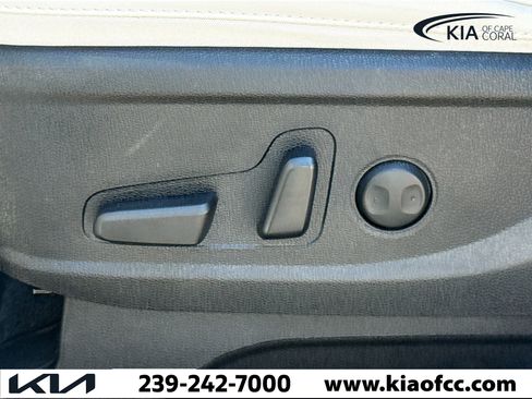 Certified 2023 Kia Telluride S image 25