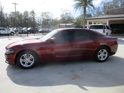 Used 2020 Dodge Charger SXT w/ Leather Interior Group image 7