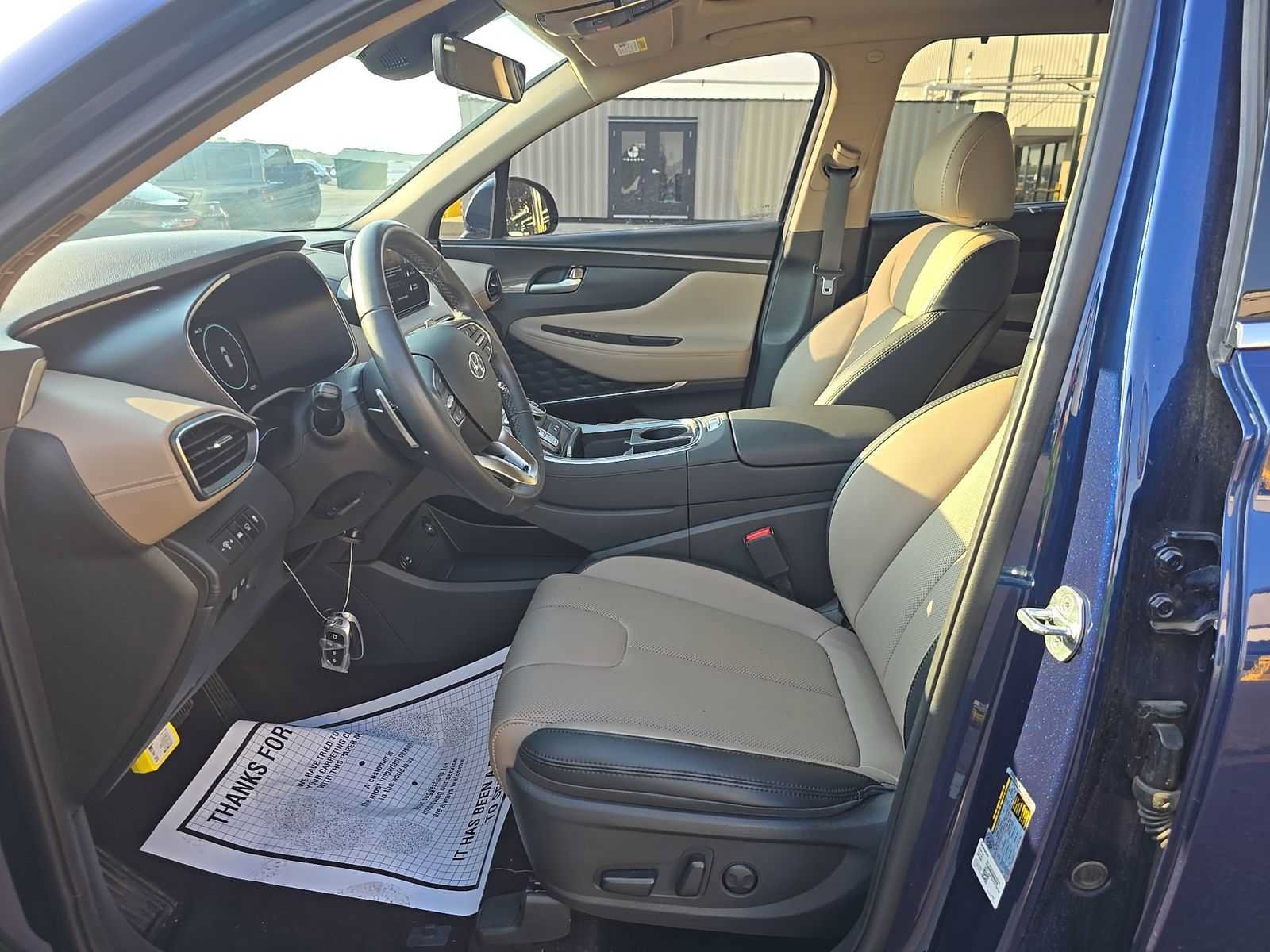 Used 2023 Hyundai Santa Fe SEL w/ Premium Package FWD image 11