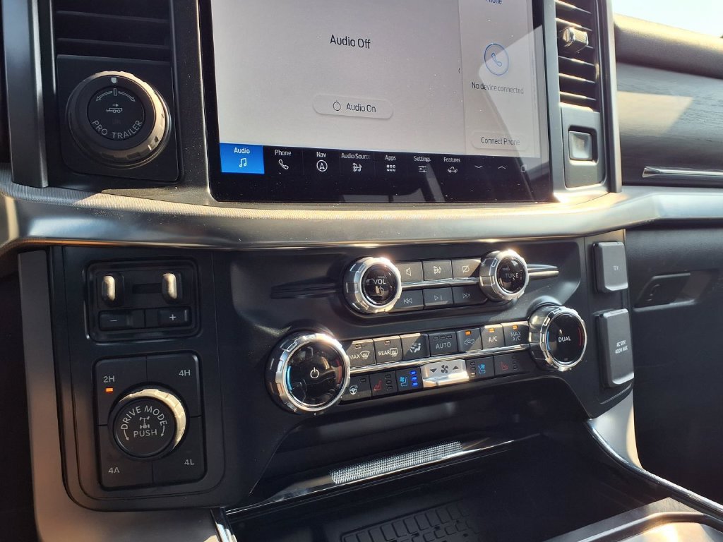 Used 2024 Ford F150 Lariat w/ Tow/Haul Package AWD/4WD image 6
