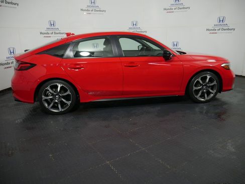 Used 2025 Honda Civic Sport Touring image 4