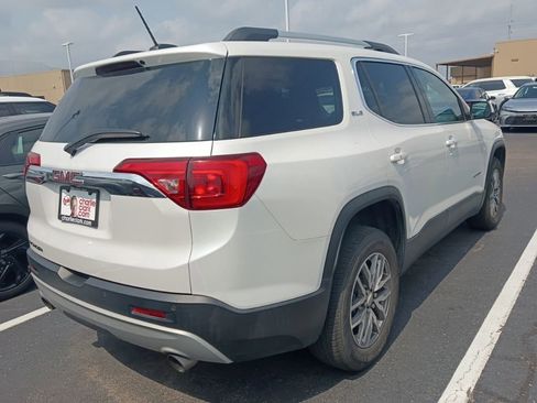 Used 2019 GMC Acadia SLE w/ Driver Alert Package I FWD image 3