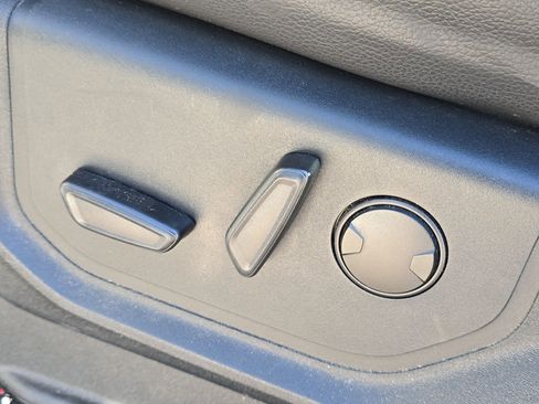 Certified 2020 Ford Expedition Max XLT w/ Equipment Group 202A image 12