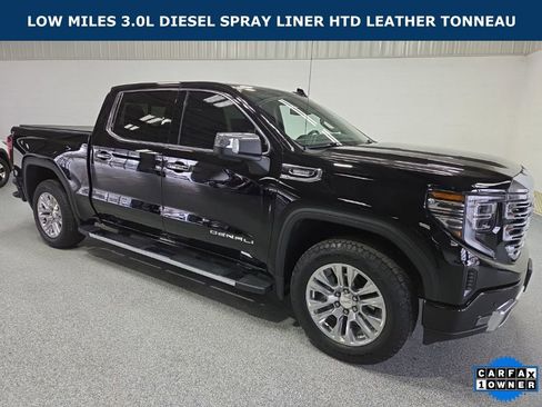 Used 2022 GMC Sierra 1500 Denali image 1