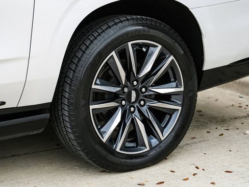 Used 2021 Cadillac Escalade ESV Sport w/ Driver Assist Tech Package image 56