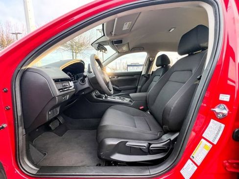 Used 2025 Honda Civic LX image 15