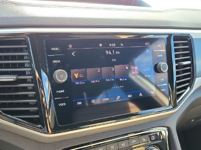Used 2023 Volkswagen Atlas Cross Sport SE w/ Panoramic Sunroof Package FWD image 26